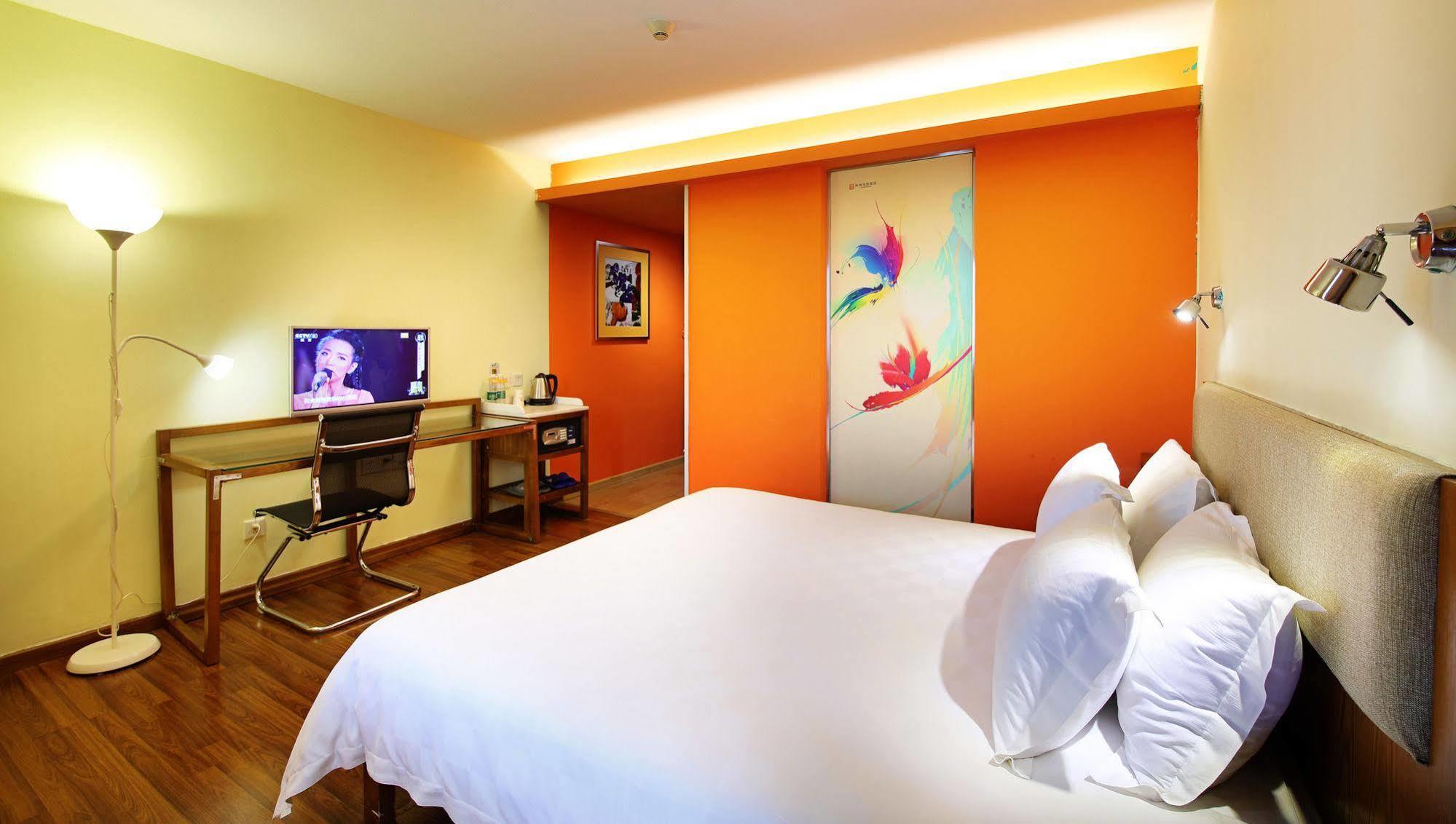 Yanjiang East Garden Inn 광저우 외부 사진